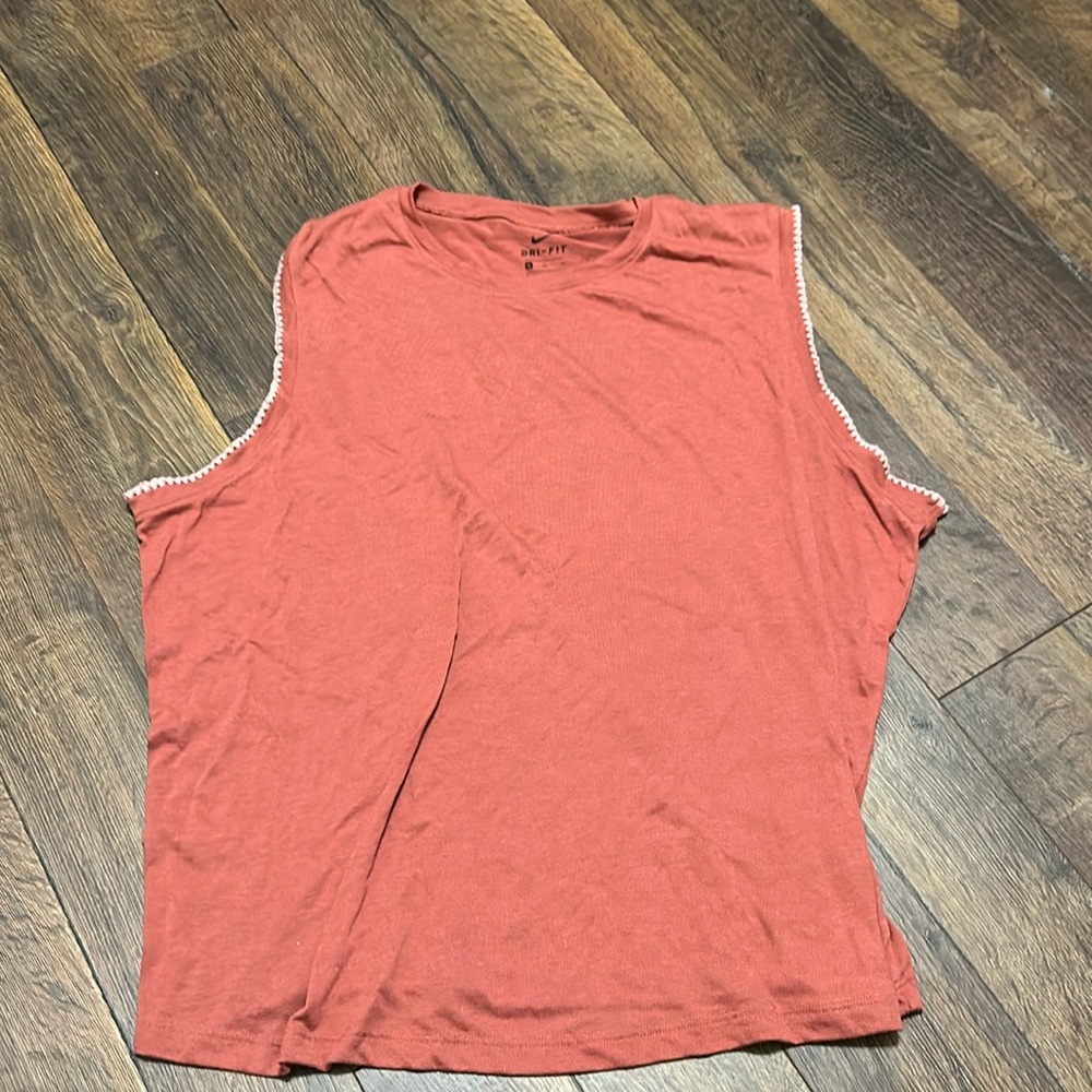 Nike DRI-FIT cute work out tank